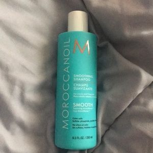 Moroccan Oil Smoothing Shampoo